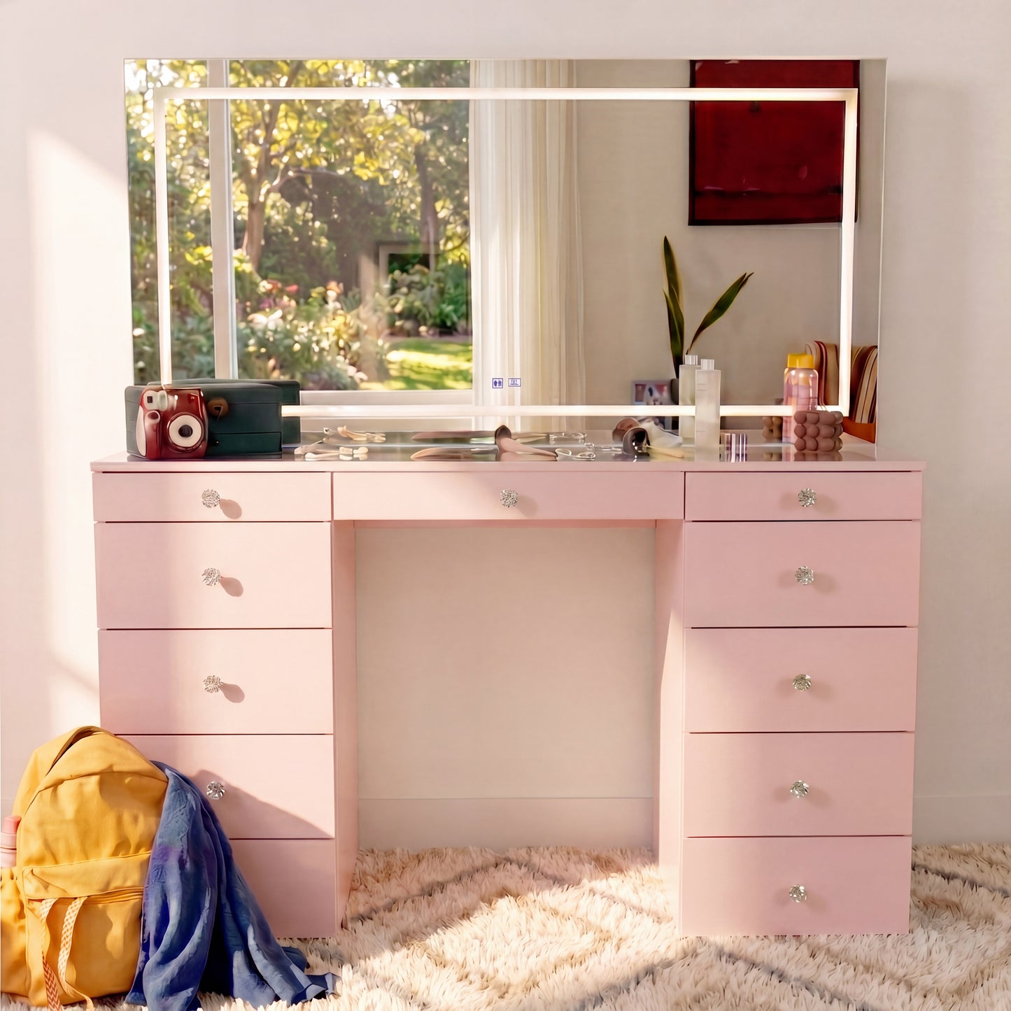 Isabella Luxe Vanity