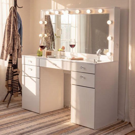 Atenea Makeup Vanity