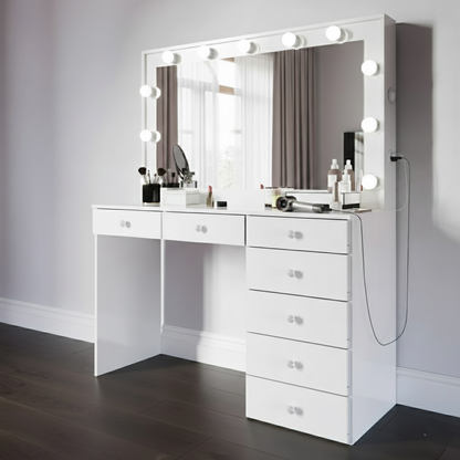 The Manhattan Vanity🌟