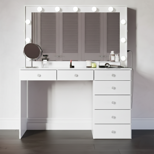 The Manhattan Vanity🌟